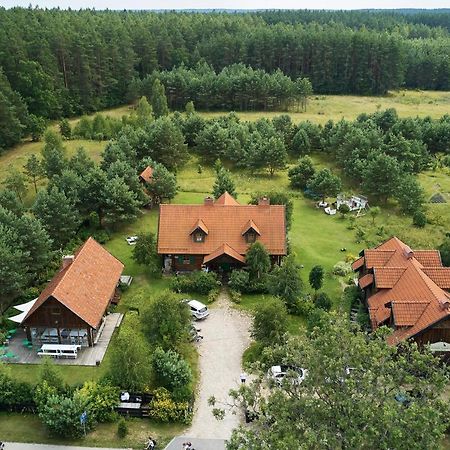 KrutyńGosciniec Szuwaryアパートメント エクステリア 写真